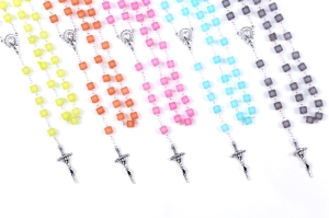 Chapelet - plastique - 8 mm - cubes